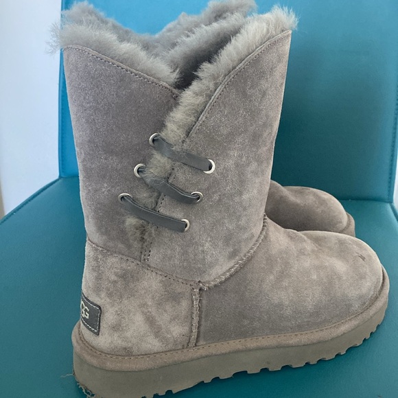 UGG Charcoal Constantine Ribbon-Accent Boot - Picture 2 of 9